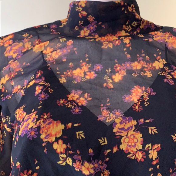 Dress - Picture 7 of 12